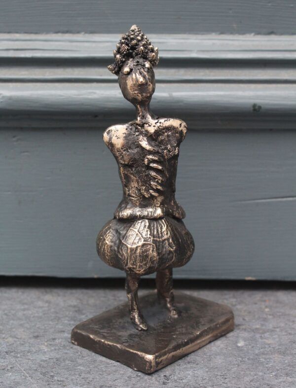 Bronze skulptur Charlotte Toender