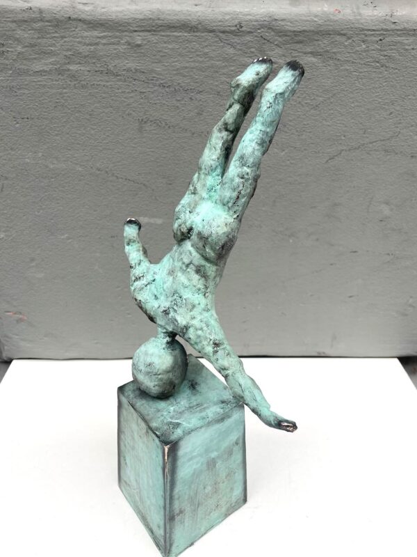 Bronze skulptur Charlotte Tønder - the Diver