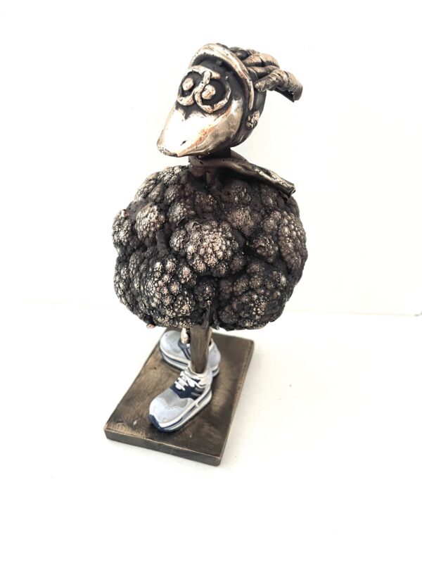 BRONZE SCULPTURE DIDDY